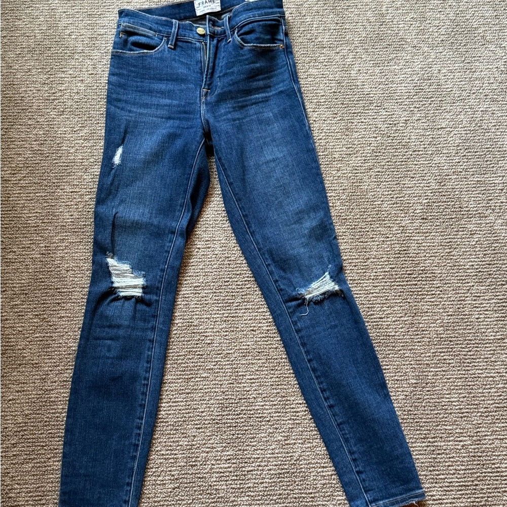 Frame Denim Skinny Jeans in Dark Blue with Knee Rips